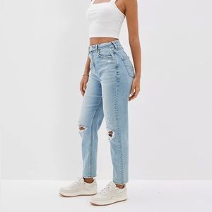 AE Ripped Mom Jean